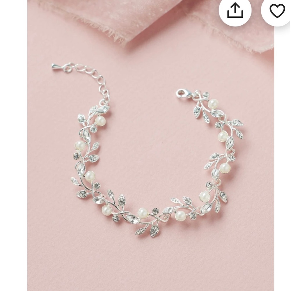 Pearl bridal bracelet
